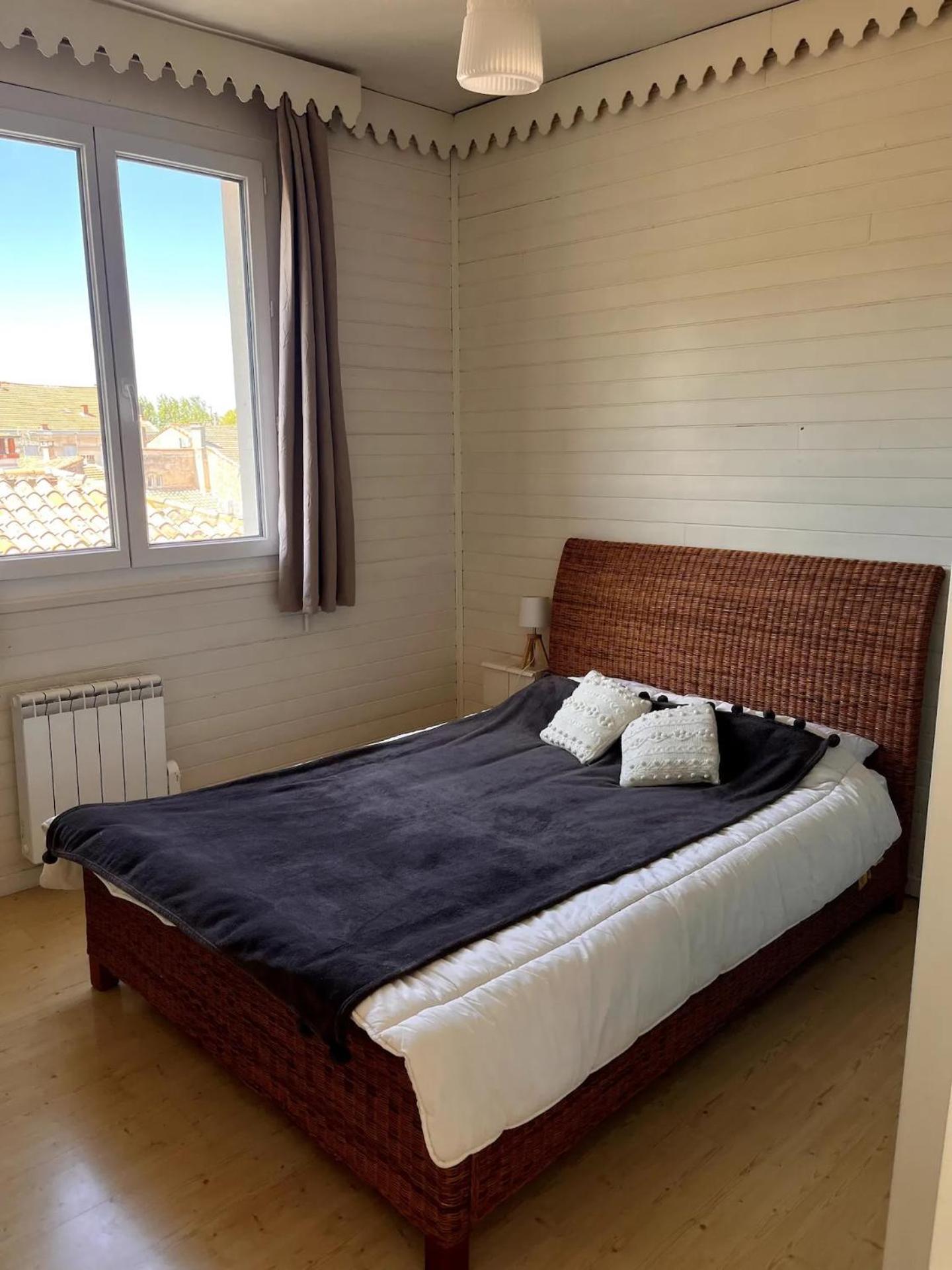 Appartement Vue Sur Le Rhone Arles Exteriör bild