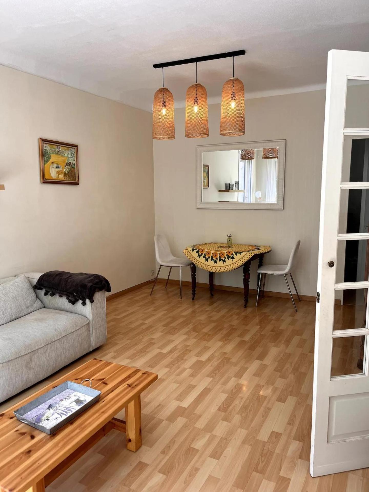 Appartement Vue Sur Le Rhone Arles Exteriör bild