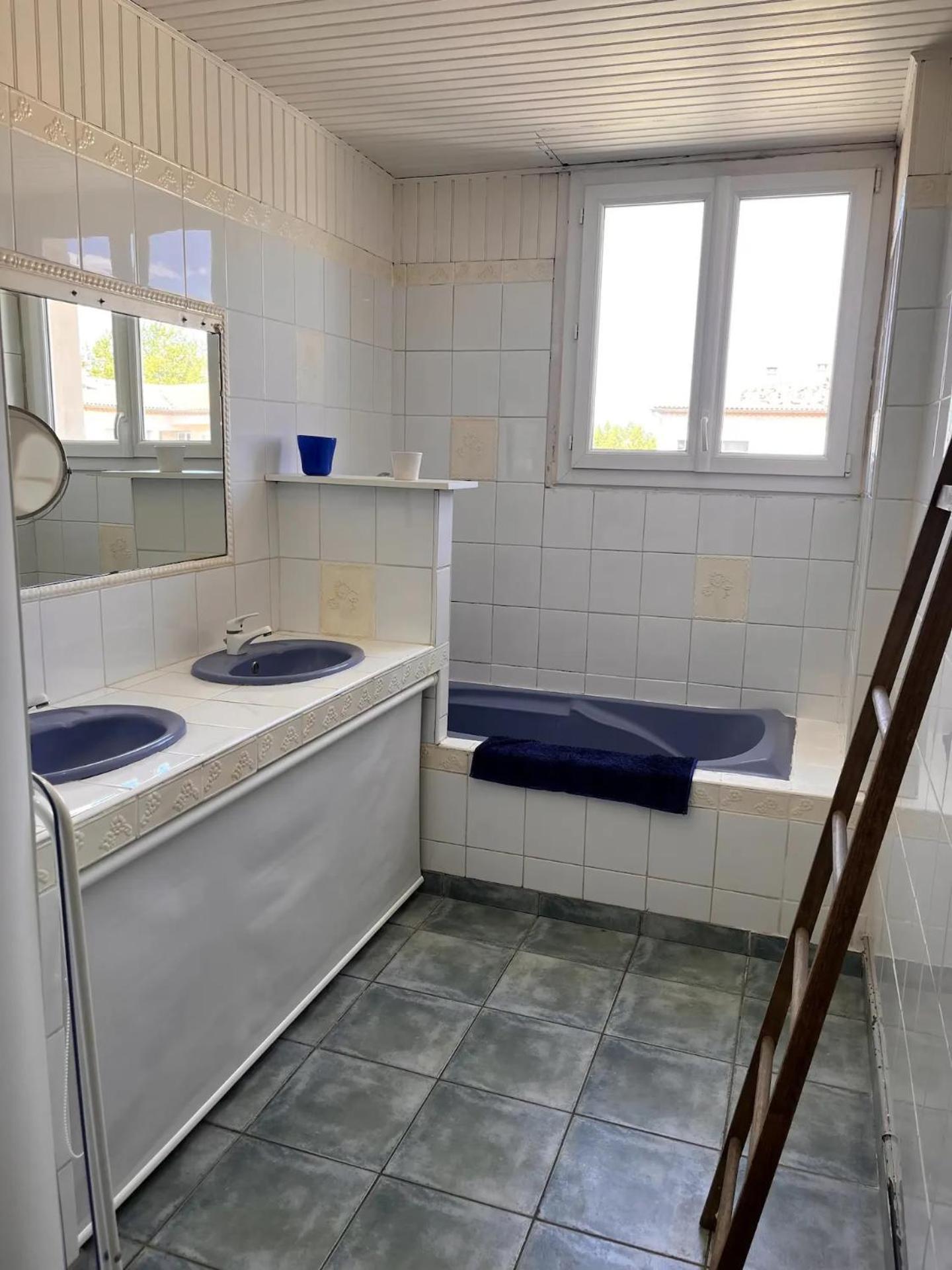 Appartement Vue Sur Le Rhone Arles Exteriör bild